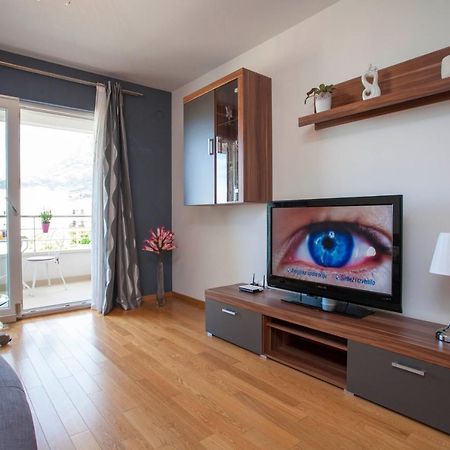 Apartment Ivona Makarska Bagian luar foto
