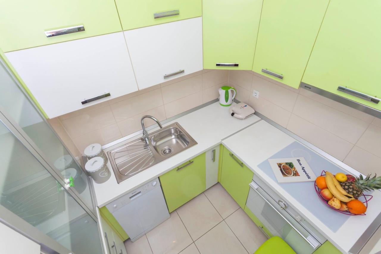 Apartment Ivona Makarska Bagian luar foto