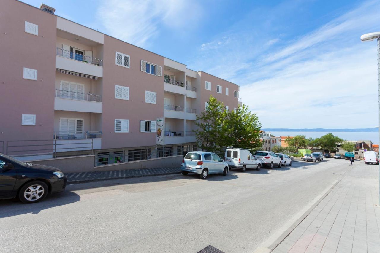 Apartment Ivona Makarska Bagian luar foto